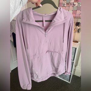 Lululemon windbreaker never worn